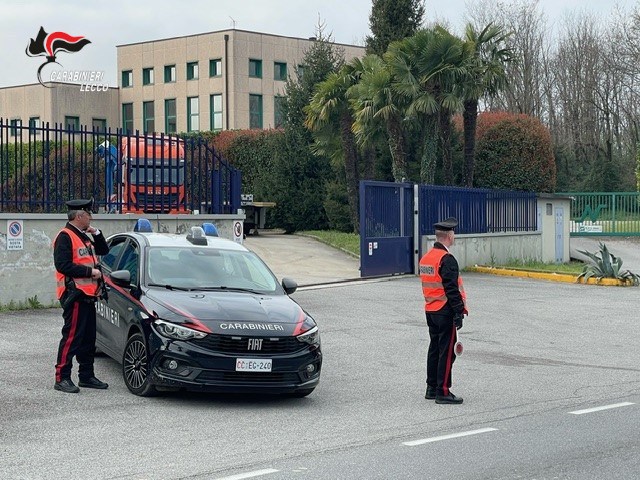 Spaccio lungo la Statale 36: tre giovani in  manette