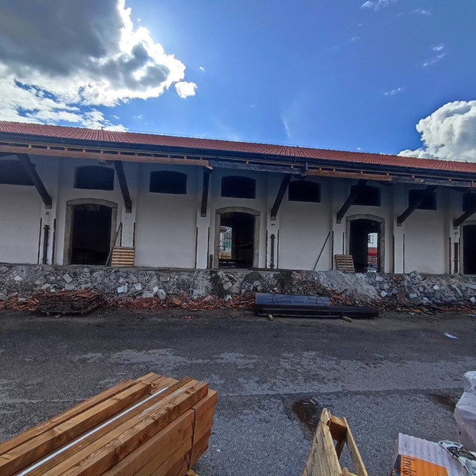 Via i ponteggi: si inizia a vedere la nuova Piccola