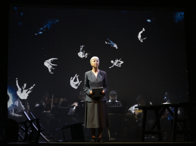 Ottavia Piccolo in scena al Teatro Manzoni di Merate