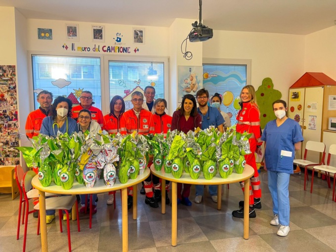 Uova solidali: sostieni i servizi sanitari e porta un sorriso ai bambini