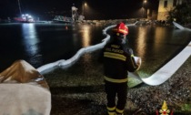 Sversamento di idrocarburi nel lago, intervento dei Vigili del fuoco a Lierna