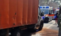 Garlate: violento tamponamento tra furgone e auto