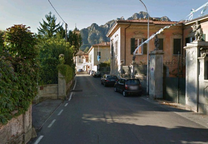 Lecco: 15 multe in 3 mesi per divieto di sosta. “Ad Acquate cronica carenza di parcheggi”