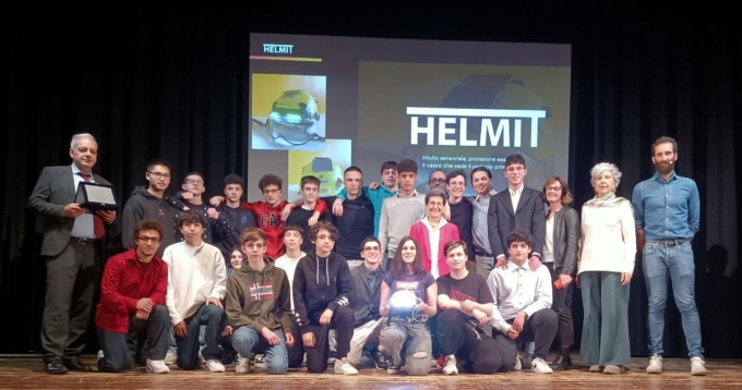 La piccola impresa che vorrei: la vittoria va a “Helmit” della classe 3C del Badoni
