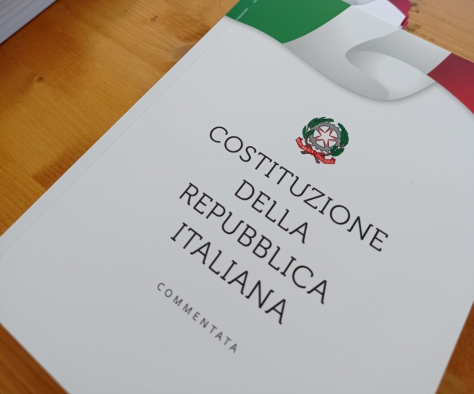 Lecco, venerdì la consegna delle costituzioni, ultima chiamata per i 18enni
