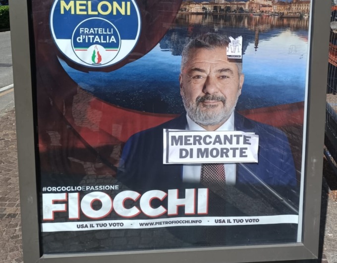 Vernice contro l’azienda e manifesti elettorali deturpati. Solidarietà di Zamperini alla famiglia Fiocchi