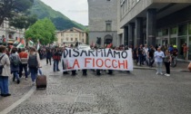 Disarmiamo la Fiocchi munizioni, in corso la manifestazione