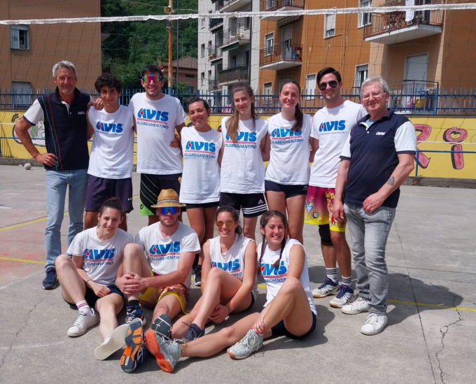 L’Avis si veste di Sport: Valgreghentino vince il primo torneo di pallavolo