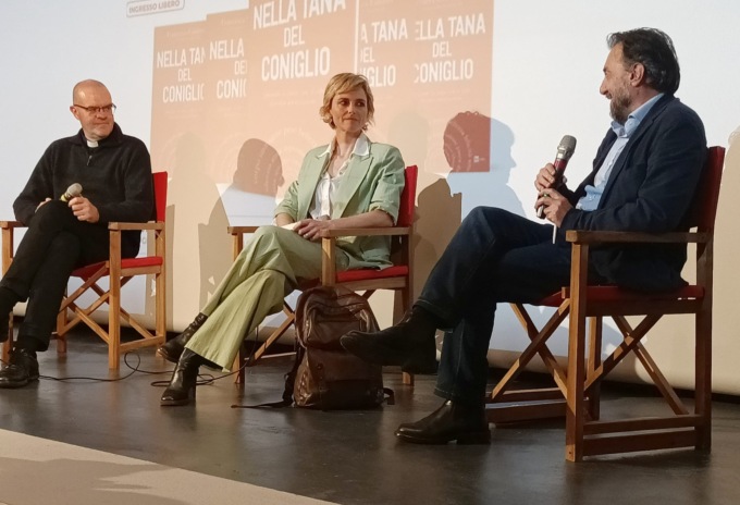 Francesca Fialdini a Lecco ha raccontato la fame d’amore