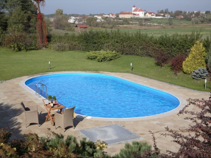 Un angolo di relax in giardino: perché optare per le piscine fuori terra?