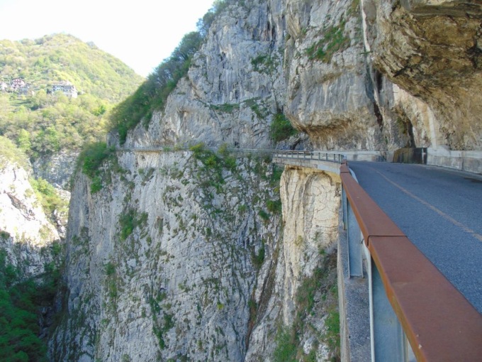 Sp181: ecco come sarà la strada a sbalzo