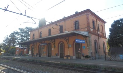 Mandello: 16enne aggredito in stazione da un gruppo di coetanei