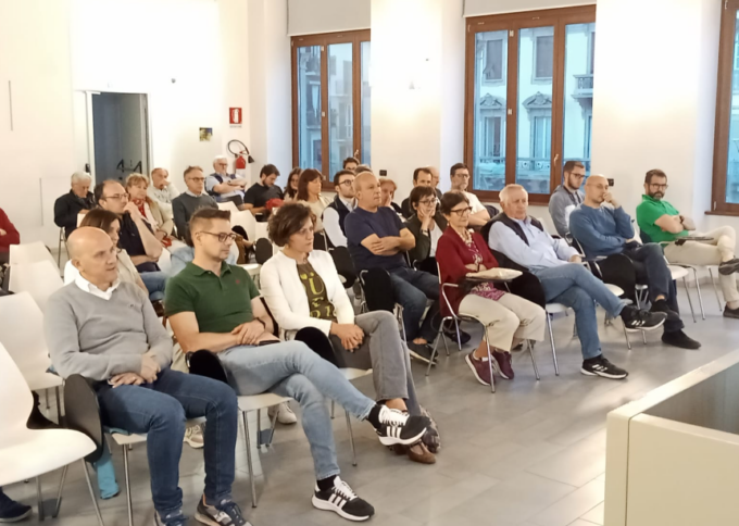 Sindaco e assessore presentano il nuovo Waterfront di Lecco ai cittadini