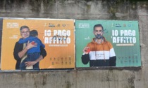 "Io pago l'affitto" : campagna di sensibilizzazione per la Giornata del rifugiato. Manifesti già imbrattati