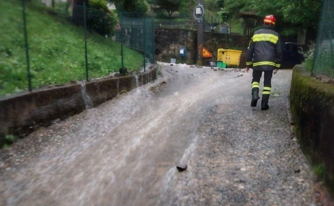 Maltempo, a Vercurago via Fredda si trasforma in un fiume