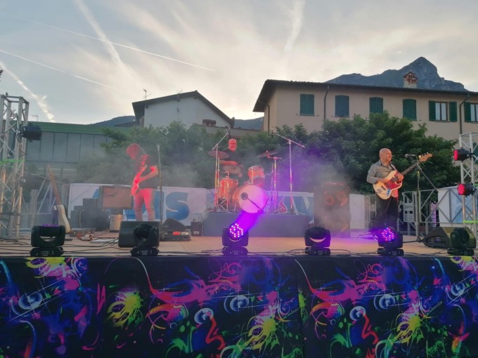 Civate, in tanti alla festa di San Vito… nonostante la pioggia