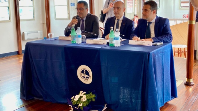 Continua il lavoro del Ministero dei Trasporti per valorizzare la Gestione Governativa Navigazione Laghi