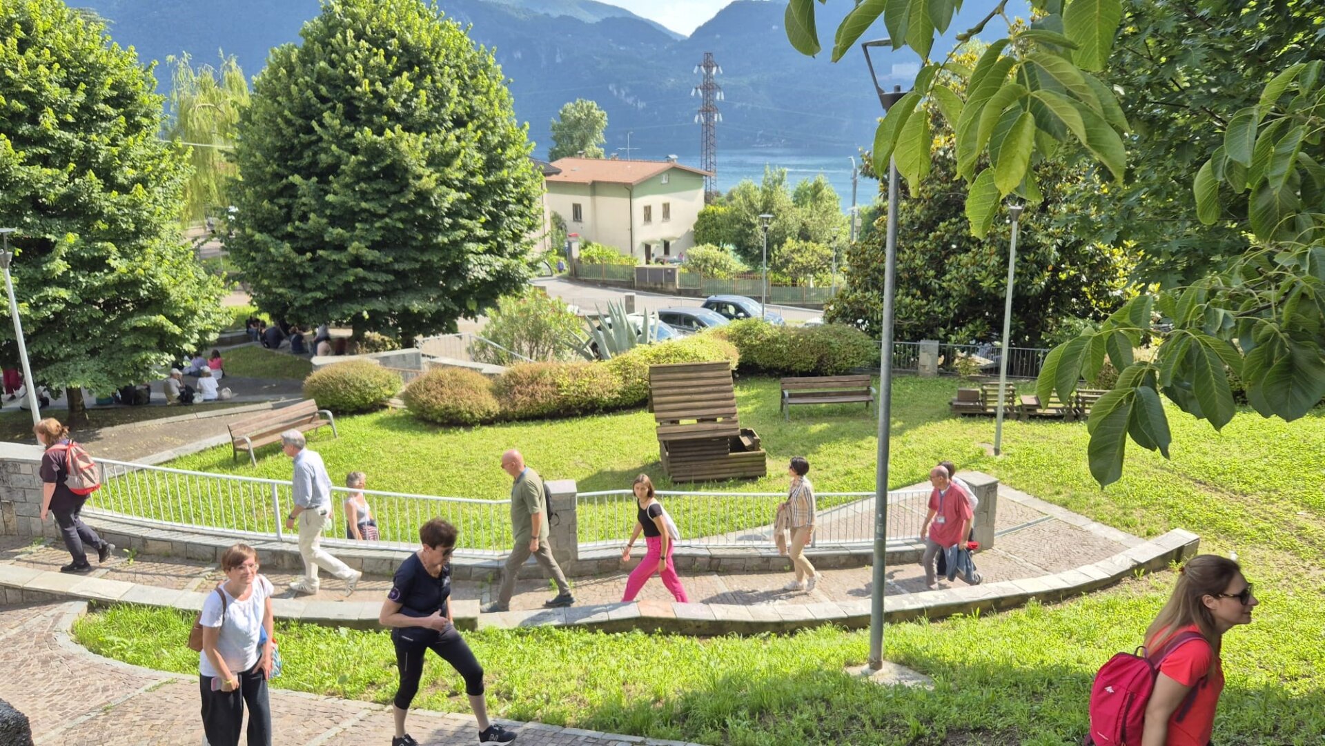 passeggiata d_autore mandello del lario (8)