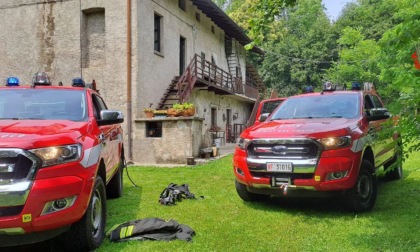 Incendio a Valgreghentino: Vigili del fuoco mobilitati