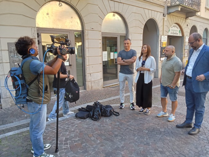 Lecco violenta, risse tra baby gang. Zamperini: “Militari con il mitra” VIDEO