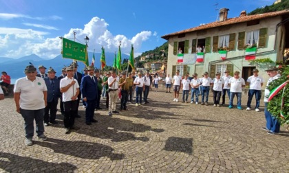 Perledo: grande festa per i 90 anni degli Alpini