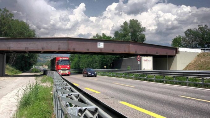 Sp 49: da oggi chiusura notturna al transito del ponte di Annone