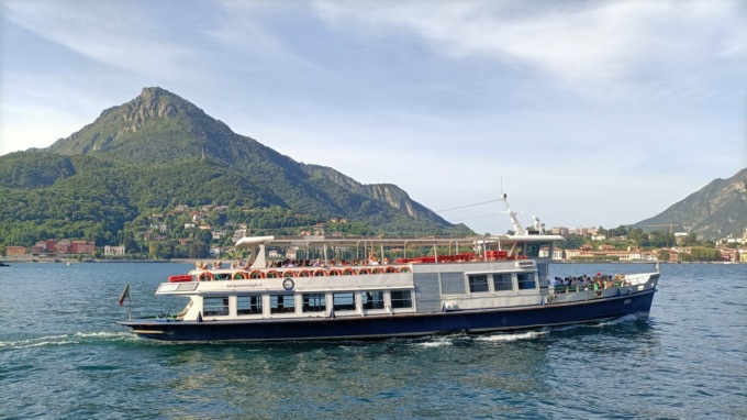 Ferragosto: boom di turisti sul lungolago