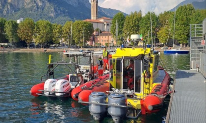 Lecco, squadra nautica dei Vigili del fuoco e idroambulanza in soccorso di un bambino di 2 anni