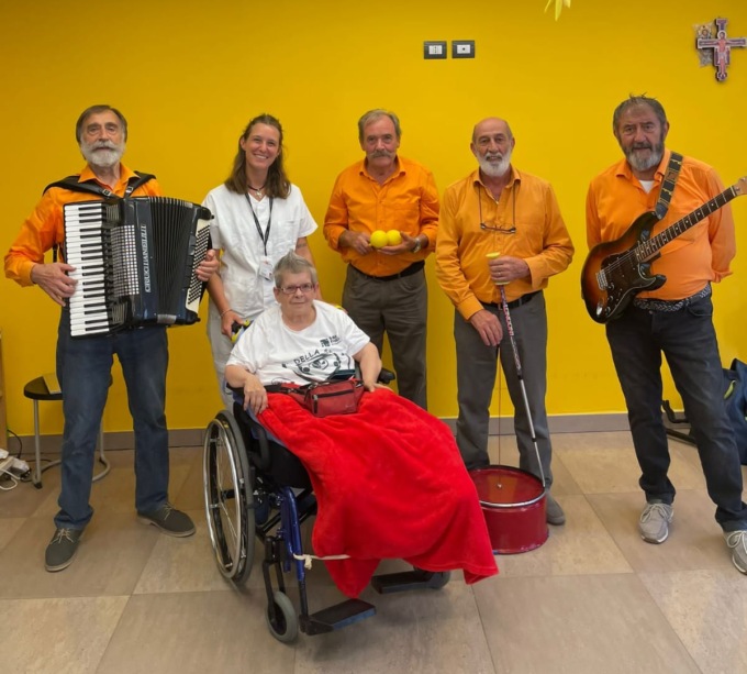 Pomeriggio di musica e allegria alla Borsieri