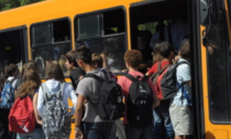 Autobus troppo pieni: studenti lasciati in strada per oltre 40 minuti