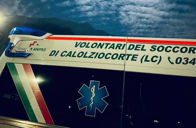 Calolzio: Avis dona 50 gilet ai Volontari del Soccorso