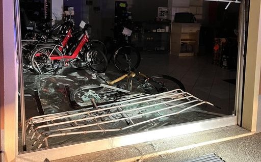 Spaccata in negozio: rubate biciclette per migliaia di euro