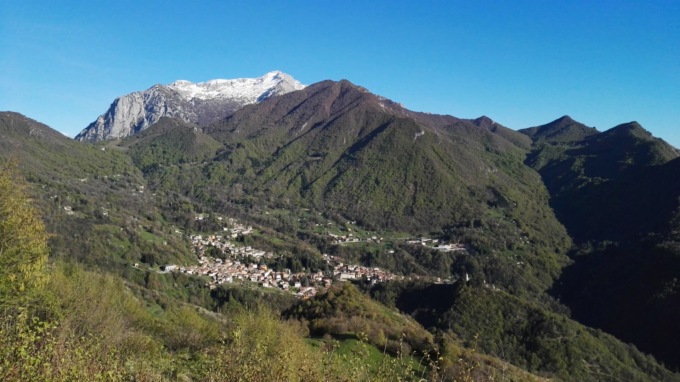 Passeggiate d’autore alla scoperta delle perle lecchesi