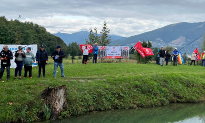 Solidarietà e inclusione: a Dolzago la gara di pesca con i ragazzi disabili