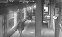 16enne scomparso: il video che lo ritrae mentre sale treno per Milano