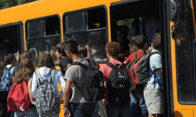 Trasporto scolastico: un parte dell’abbonamento lo paga il Comune