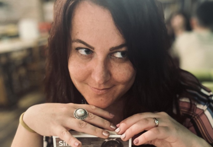 Silvia Montemurro presenta il suo nuovo libro a Mandello