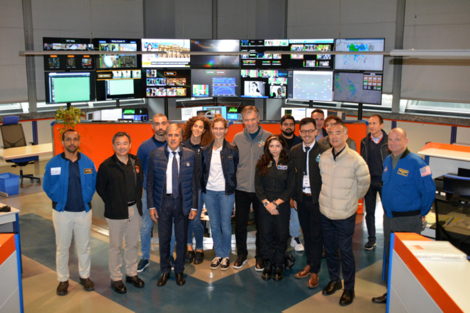 Astronauti al Centro spaziale del Lario di Telespazio