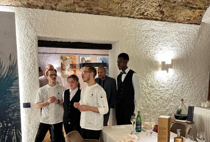 Una cantina subacquea a Bellagio grazie al Porticciolo di Lecco