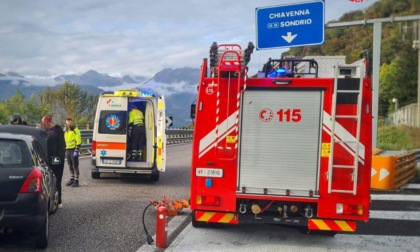 Doppio intervento dei Vigili del fuoco sulla Ss36 per due incidenti