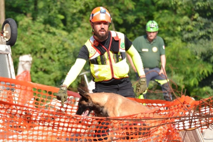 Cani da soccorso: tre giorni di grandi eventi con gli Alpini di Lecco