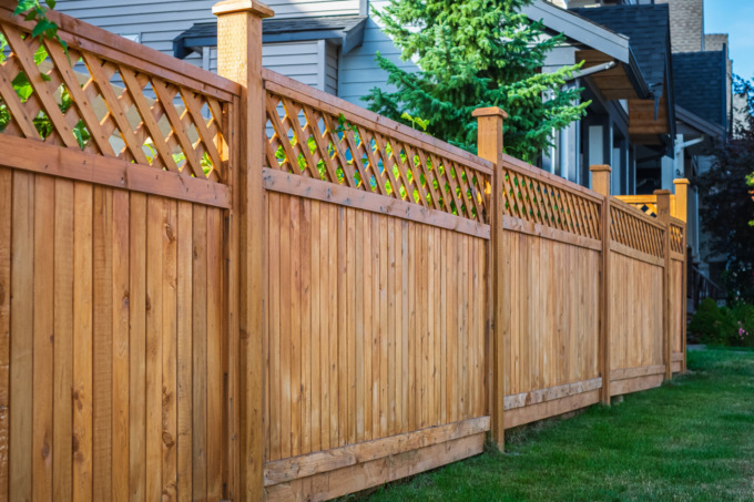 Modularità e stile: le migliori recinzioni a pannello per la tua casa