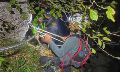 Tre escursionisti in difficoltà sul sentiero dei Tecet, intervento di Soccorso alpino e Vigili del fuoco