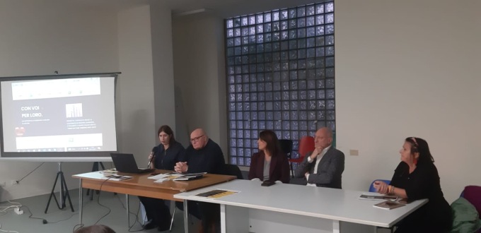 Caregiver familiari: presentato lo sportello informazioni di Auser a Lecco