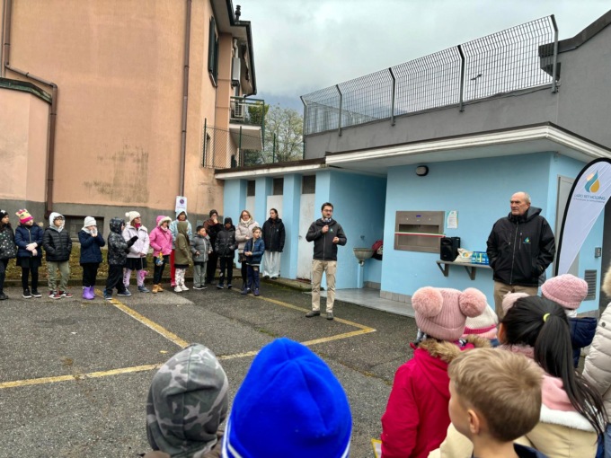 Malgrate, inaugurata la nuova casetta dell’acqua di Lario Reti Holding