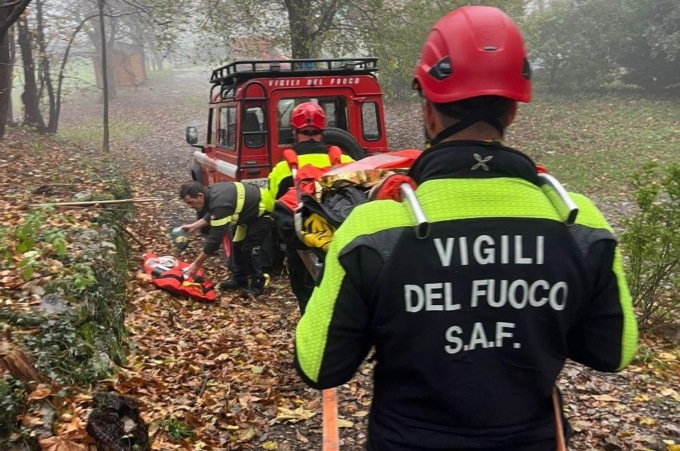 Lecco: minore colto da un malore al castello dell’Innominato, soccorso dai Vigili del fuoco