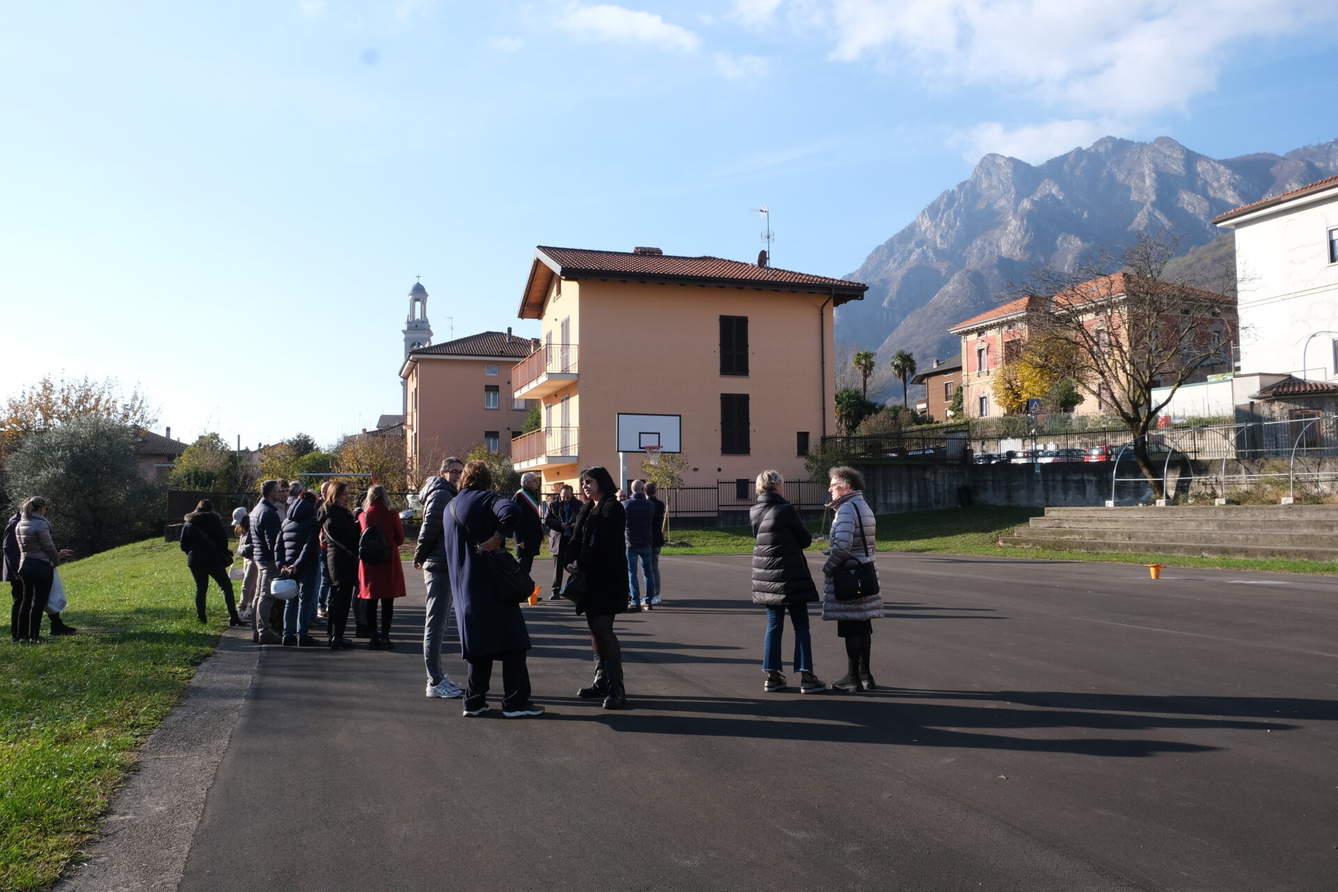 inaugurazione palestra medie valma 12