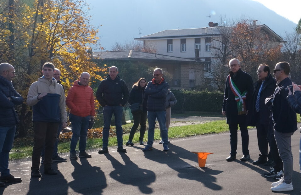 inaugurazione palestra medie valma 9