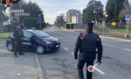 Obbligo di dimora nel Lecchese, ma è a spasso in Brianza