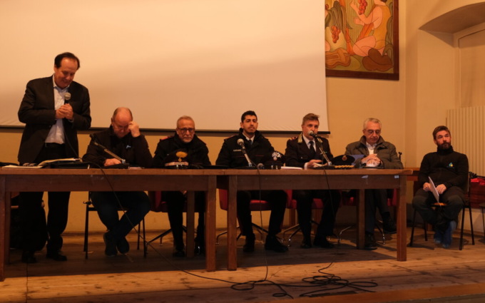 Valmadrera, i consigli delle forze dell’ordine contro furti e truffe
